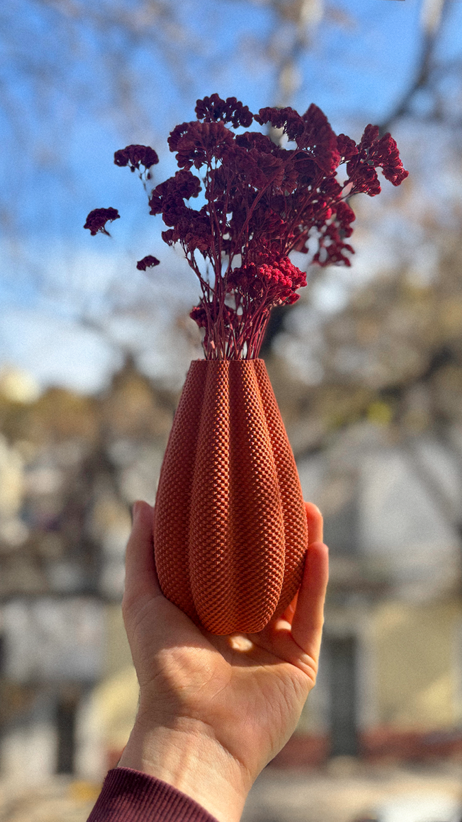 SOL VASE 8 1920
